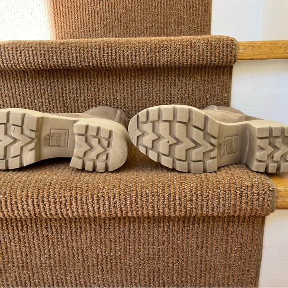 Dolce Vita Booties - Picture 3 of 4